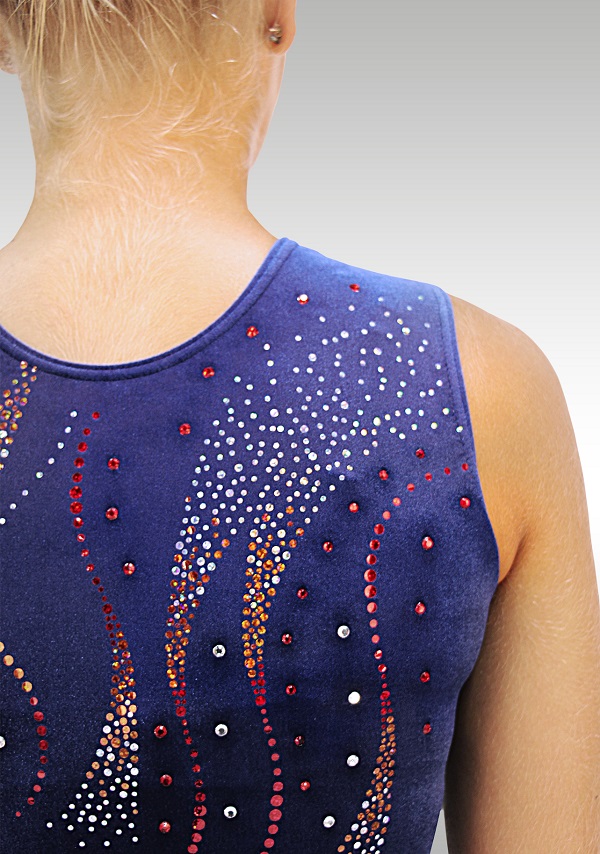 Turnpakje V672 blauw / rode glitter
